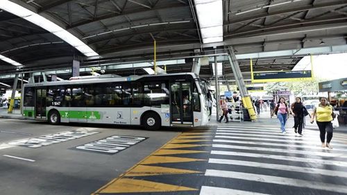 Imagem: Onda de ataques a ônibus em São Paulo preocupa especialistas