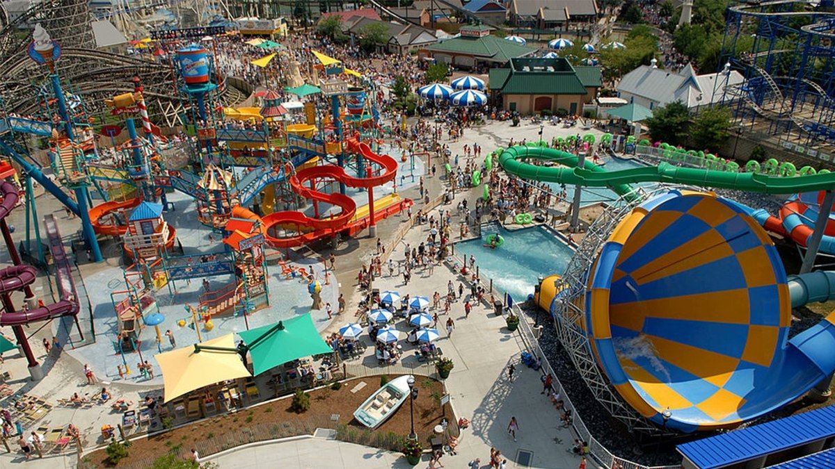 Menina de 9 anos falece em parque aquático nos EUA