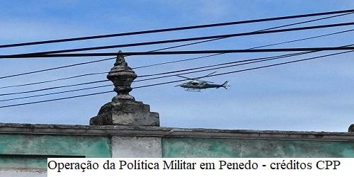 Helicóptero em Penedo.jpg