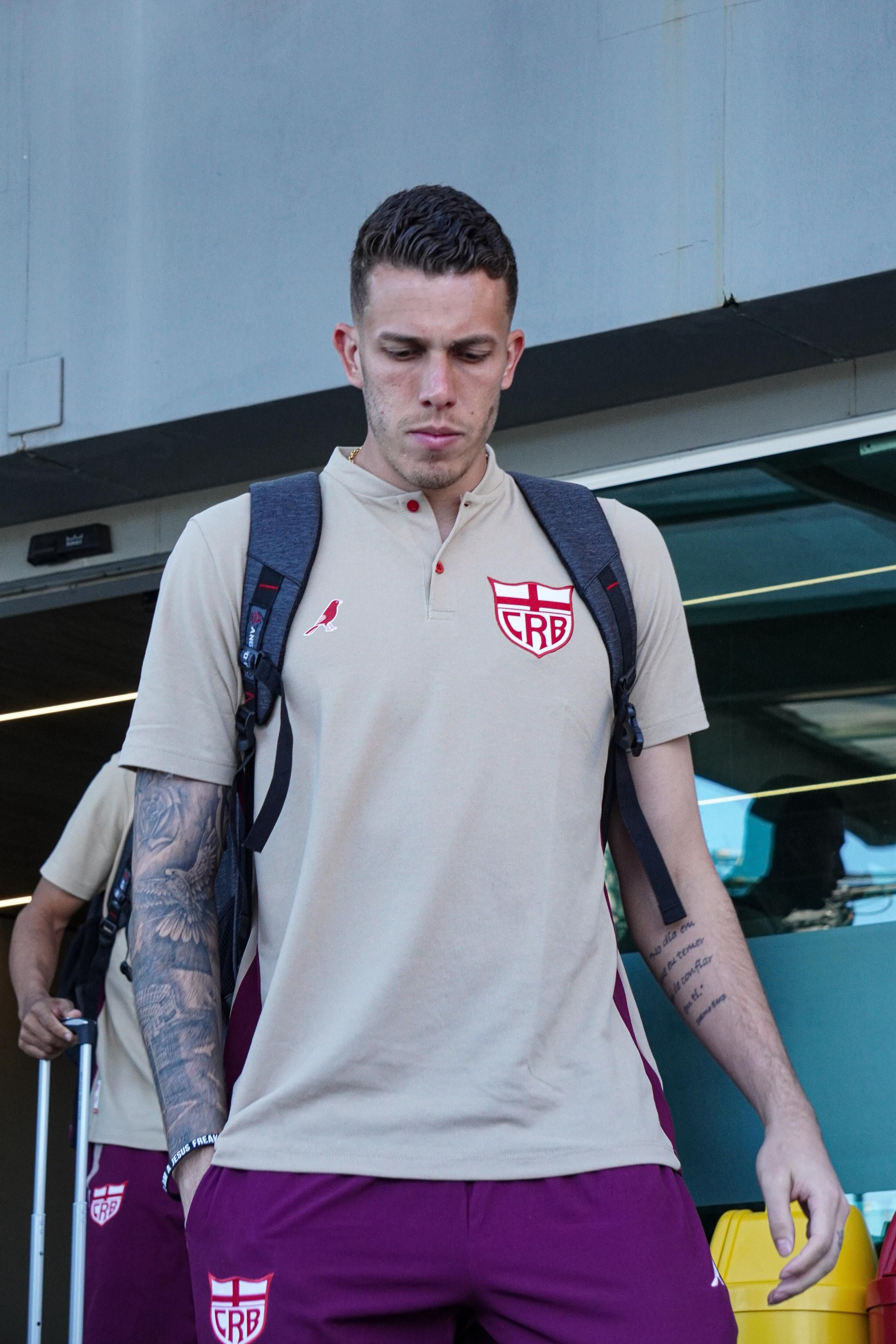 Matheus Albino é desfalque do CRB contra o Operário-PR