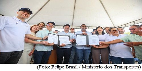 RF visita Ponte Penedo-Neópolis-.jpg