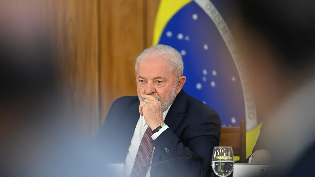 Empresários solicitam negociação diplomática após tarifaço de Trump