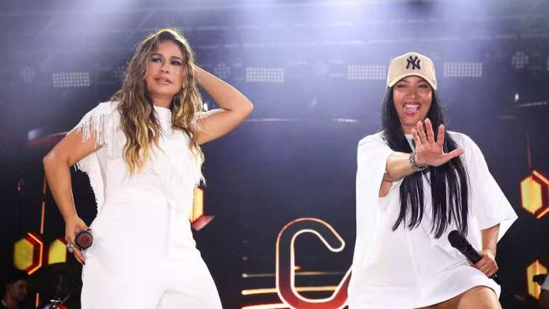 Em show de Simone, Simaria revela verdade sobre volta da dupla: 'Não impede'