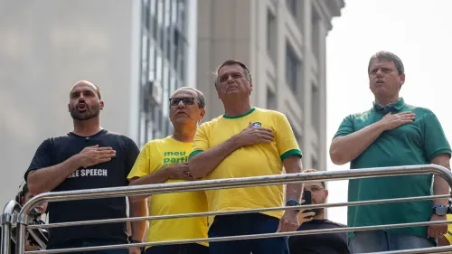 Imagem: Bolsonarismo enfrenta crise e busca anistia após tarifaço de Trump